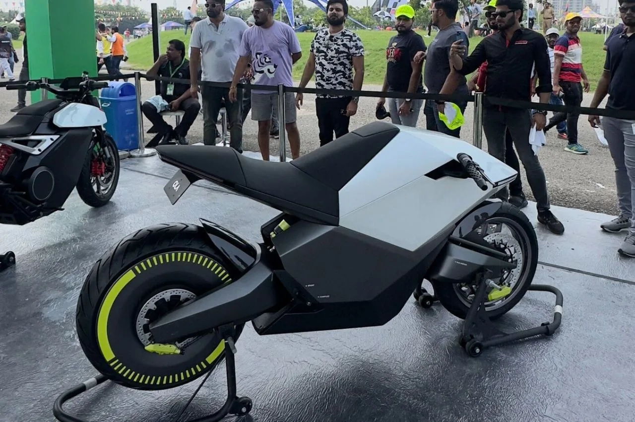 OLA Electric Bike 1 jpg