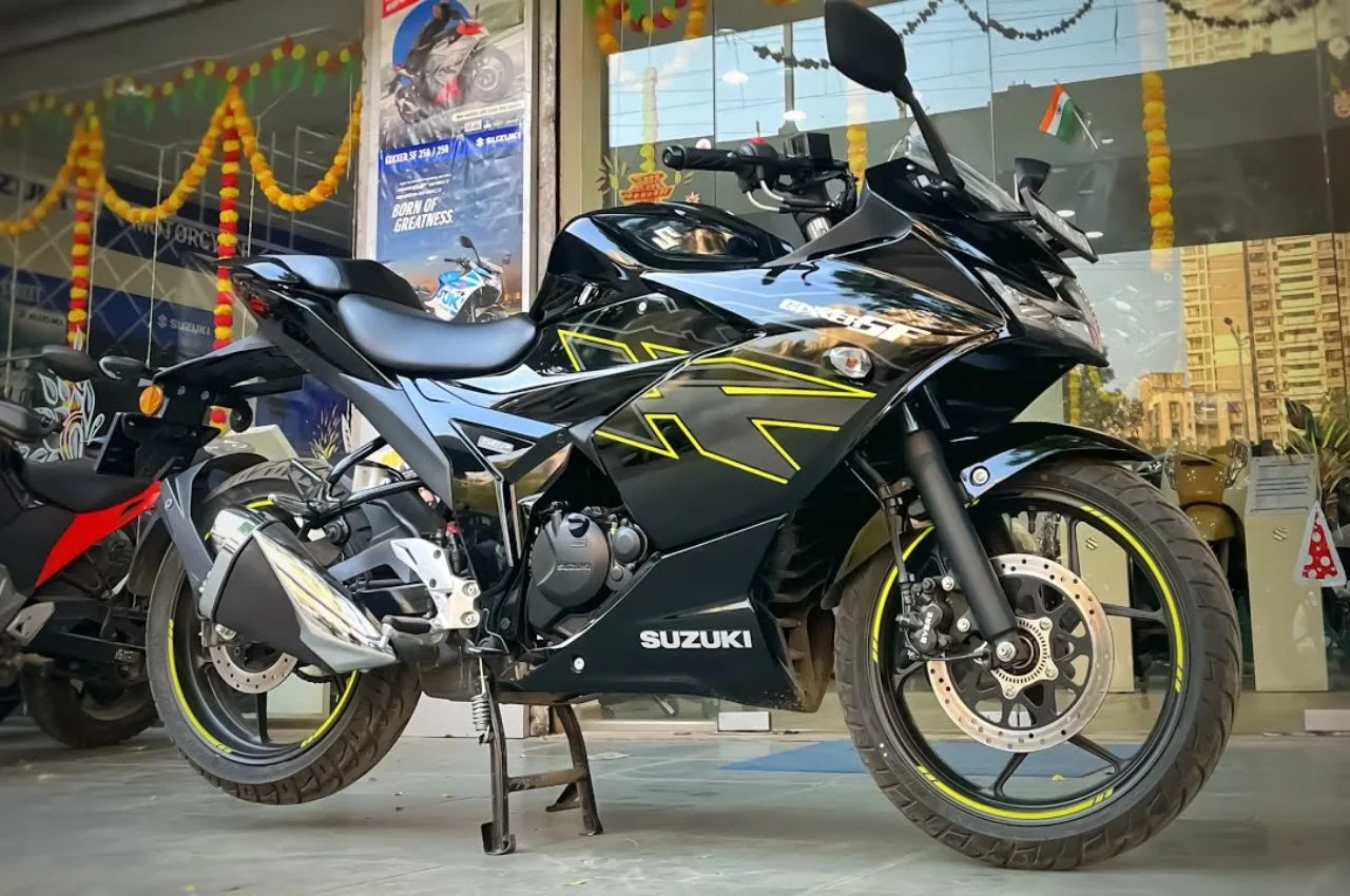 Suzuki Gixxer SF jpg