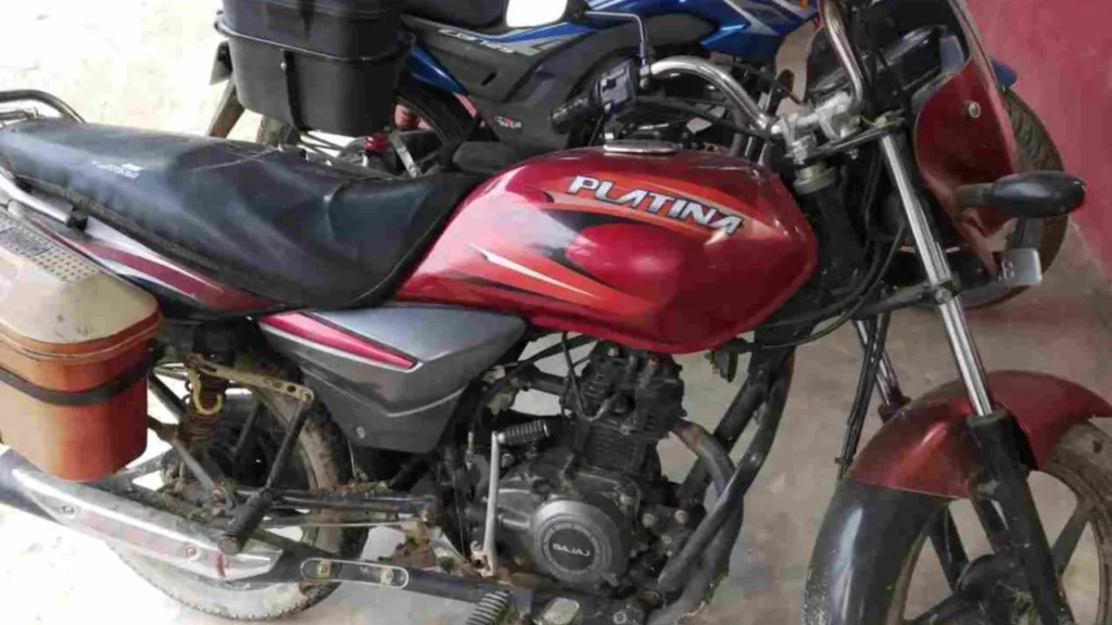 Bajaj Platina 1