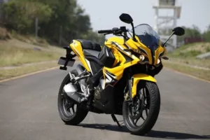 Bajaj Pulsar RS 200 1024x682 1