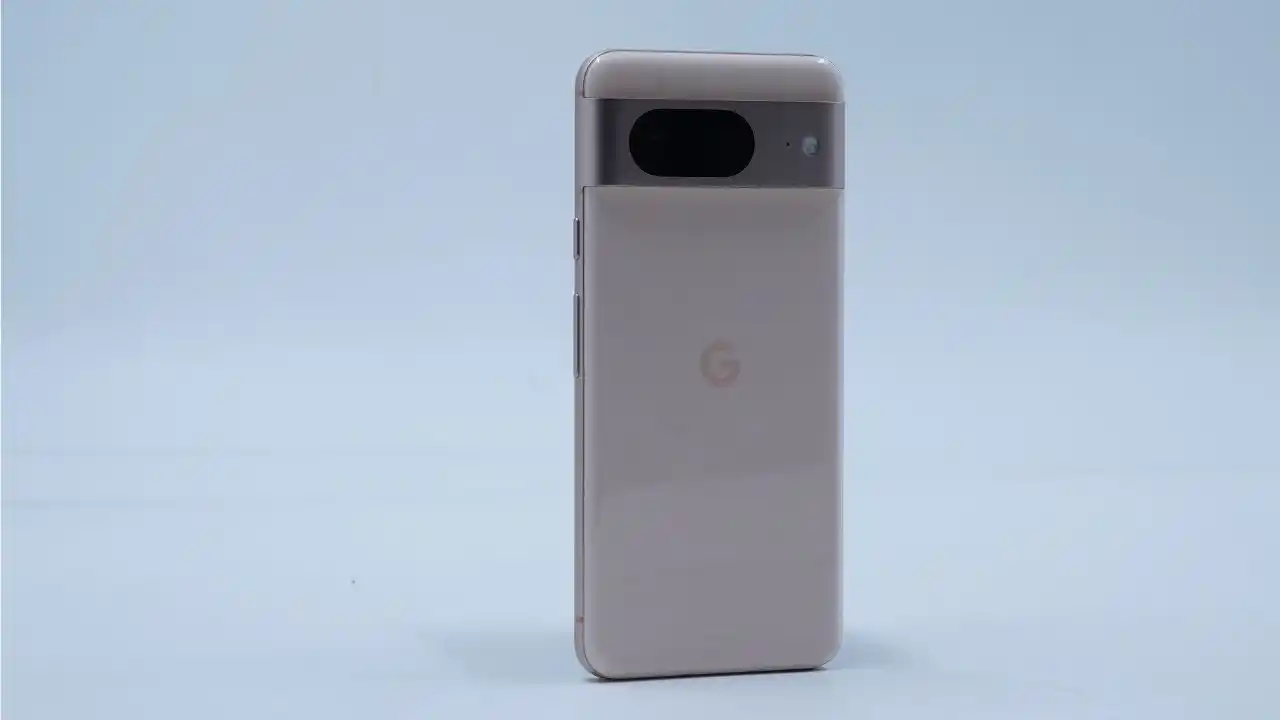 Google Pixel 8a 1