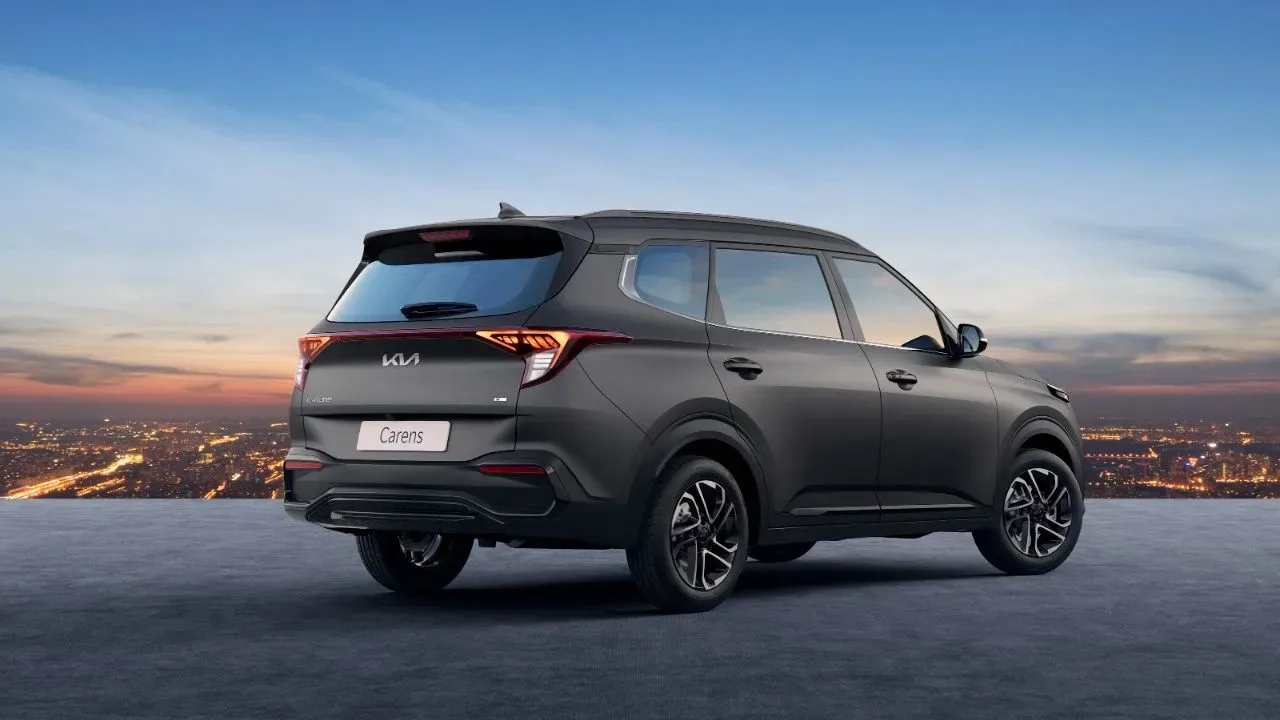 Kia X Line Black 1 jpg