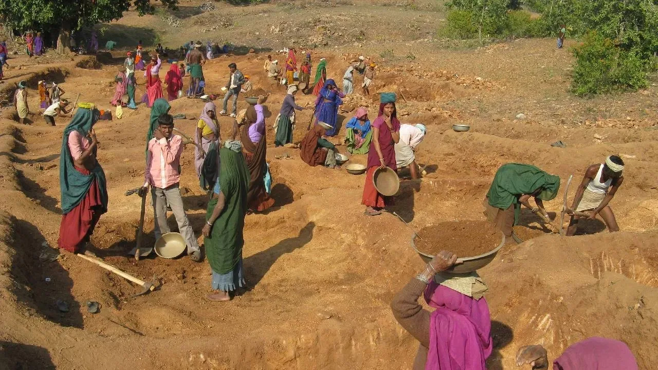 MNREGA 2 1 jpg