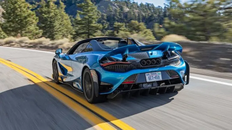 McLaren 765 LT Spider car