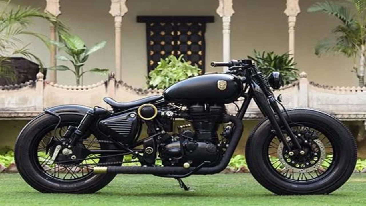 Royal Enfield Bobber 350 1 jpeg