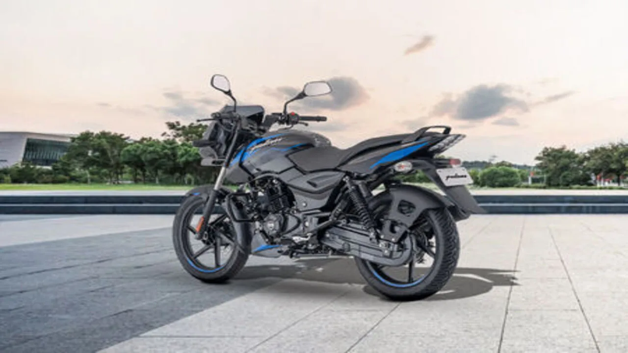 The Bajaj Pulsar 150 2 1 jpeg