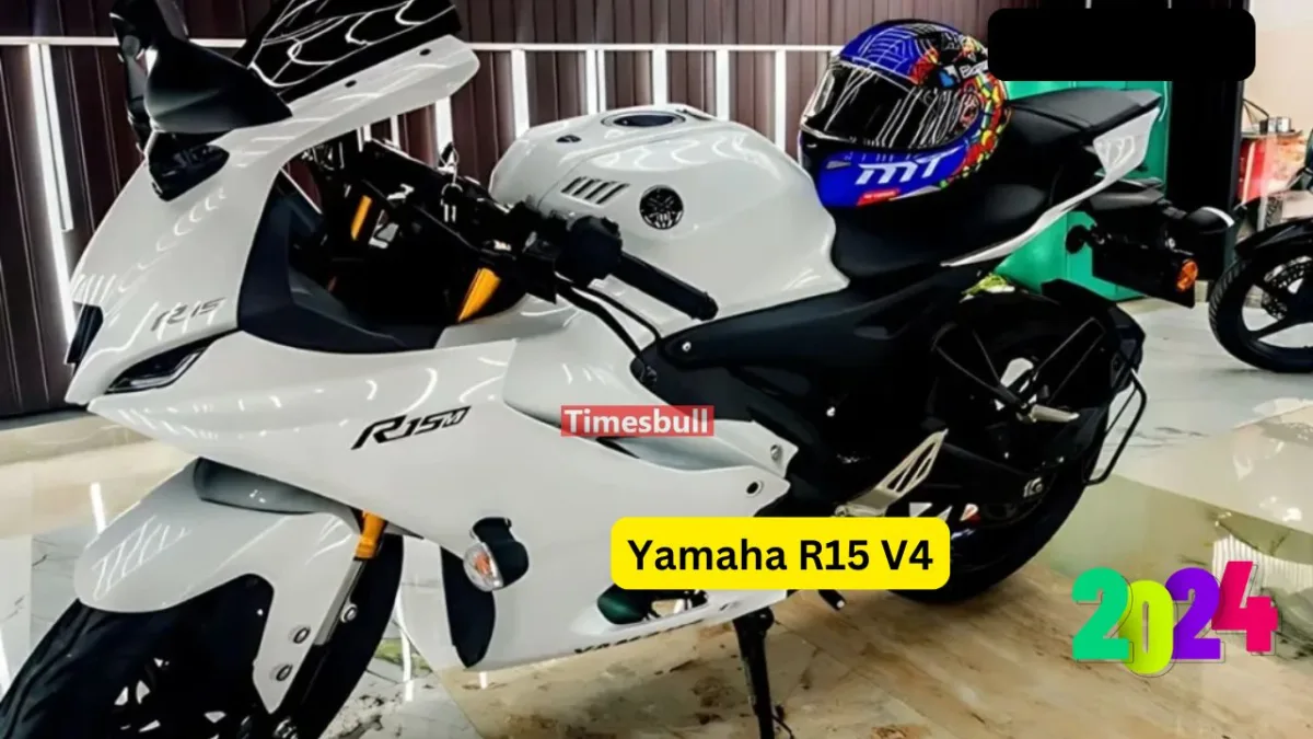 Yamaha R15 V4