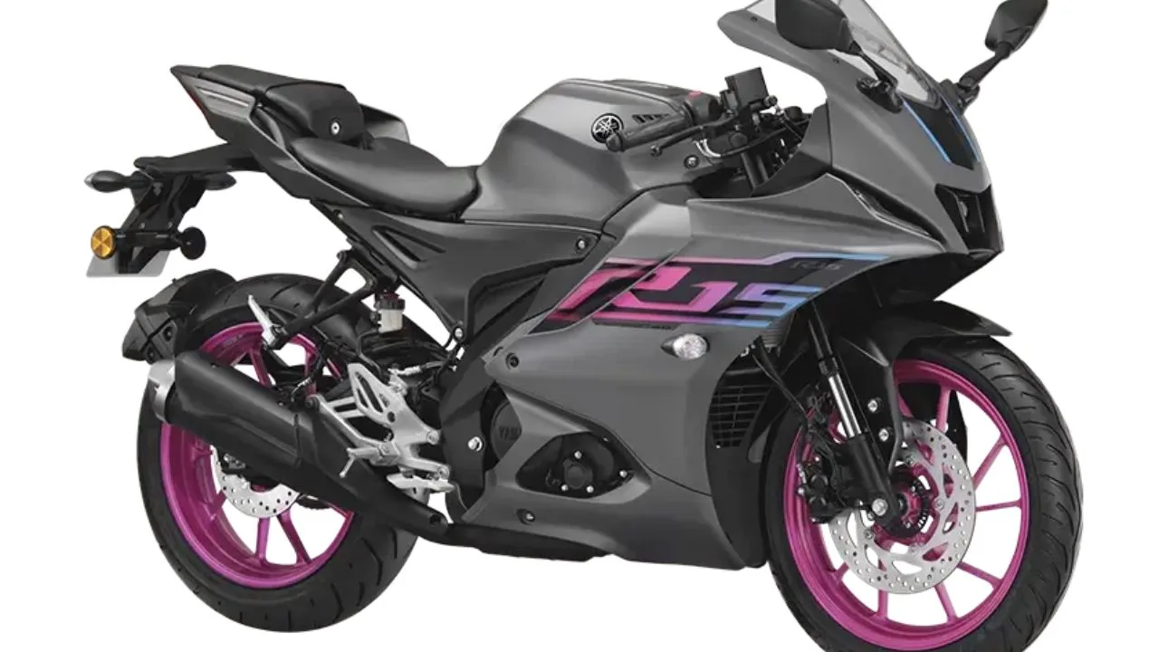 Yamaha R15 V4