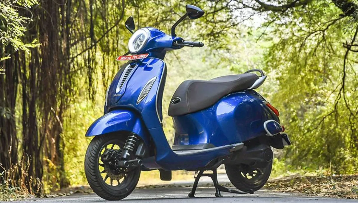 bajaj chetak electric scooter 2 jpg