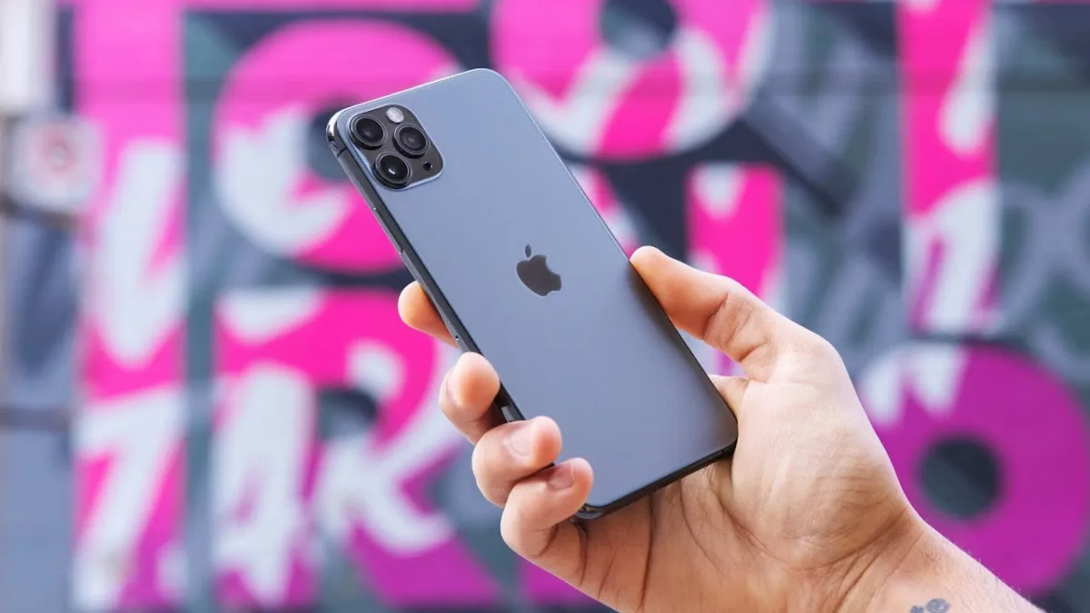 Apple iPhone 11 Pro Max 1