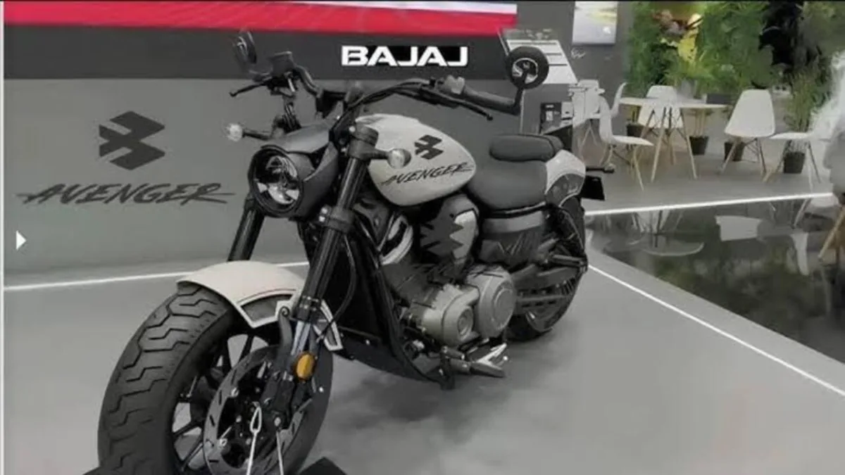 Bajaj Avenger 400 1