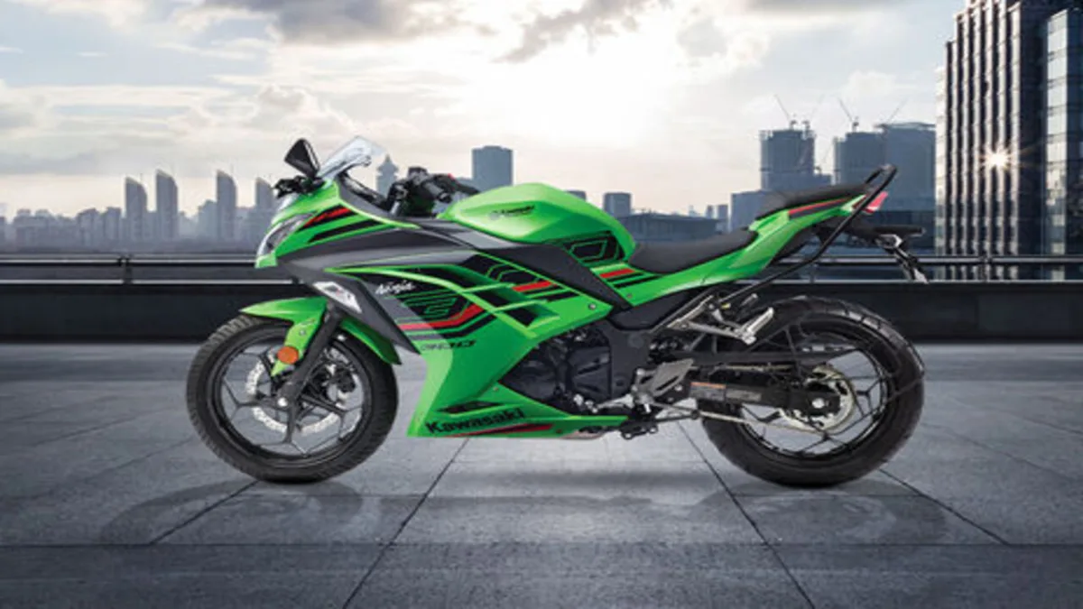 Kawasaki Ninja 300 1