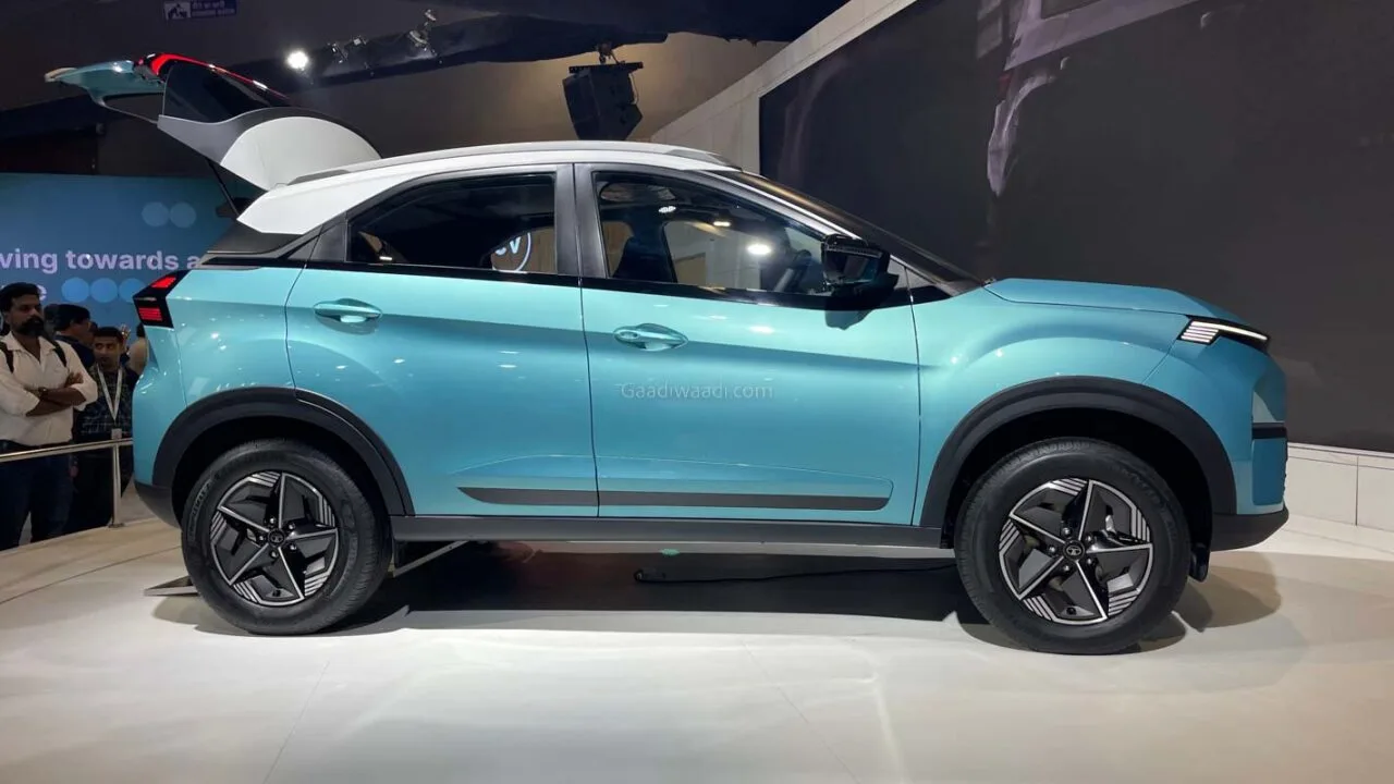 Tata Nexon CNG Bharat Mobility Global Expo 2024 4 1280x720 1 jpg