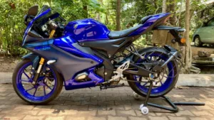 Yamaha YZF R15 V4