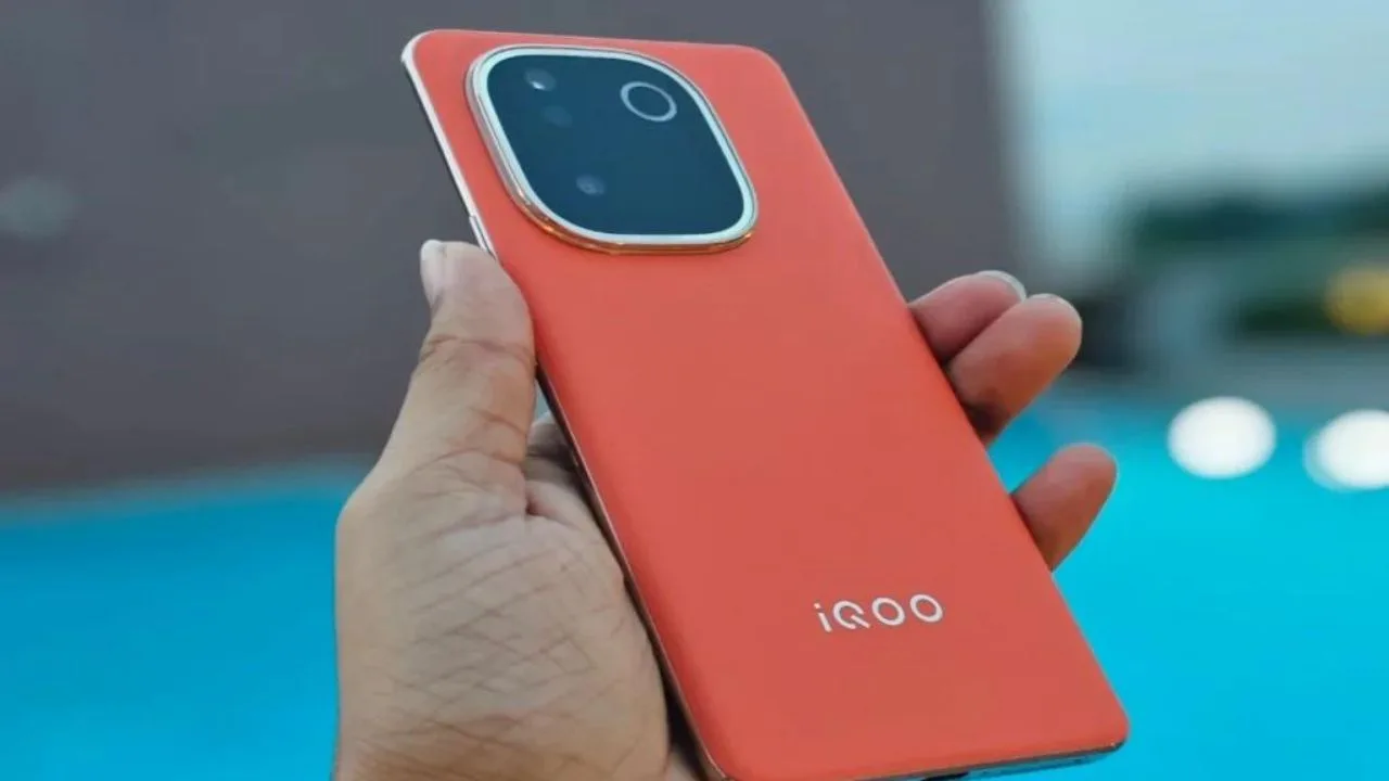 iQOO Z9s Pro 5G 4 jpg