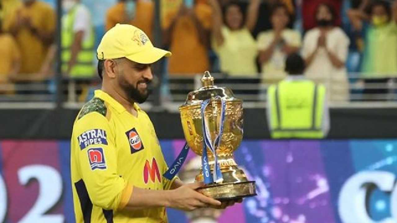 Two CSK stars could