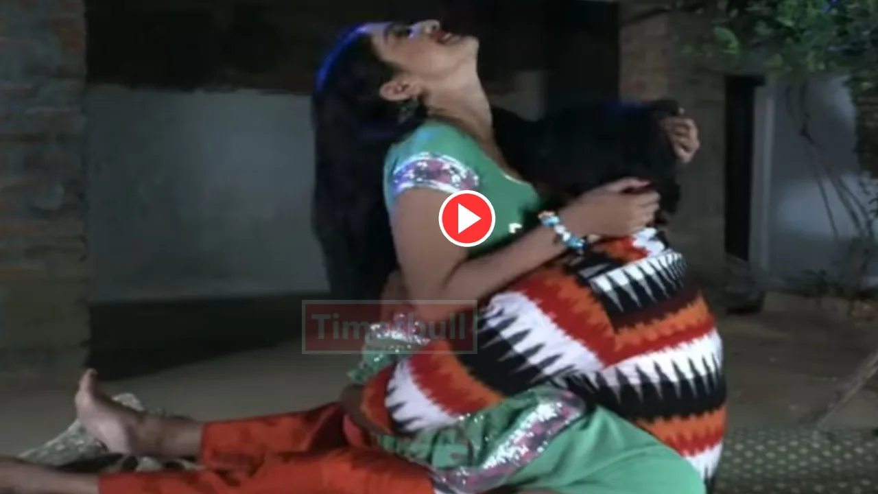 Bhojpuri Song: Must-Watch Aamrapali Dubey...