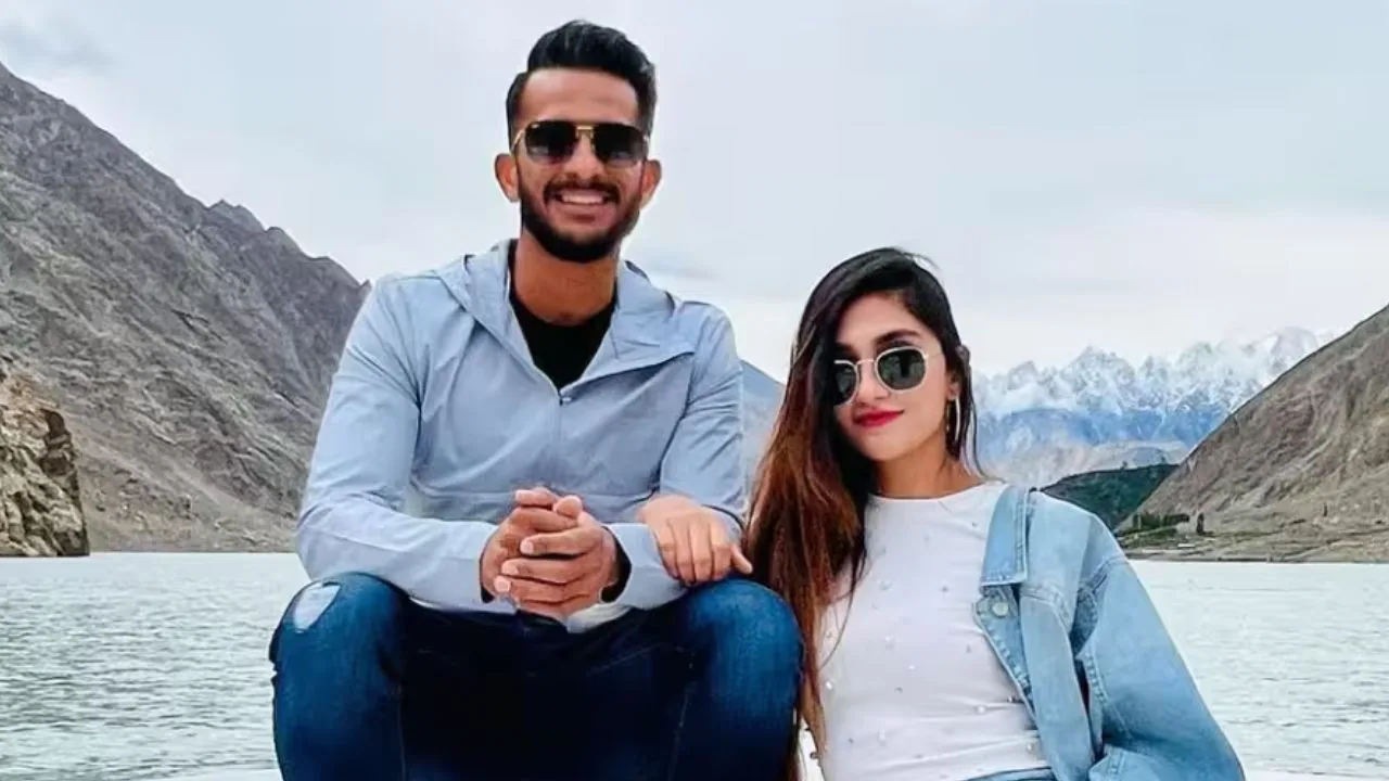 Hasan Ali and his wife